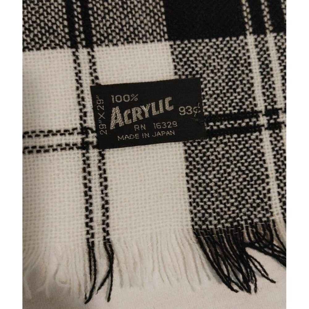 Vintage Scarf 29" x 29" 100% Acrylic Made in Japan Black White Plaid - Picture 2 of 3